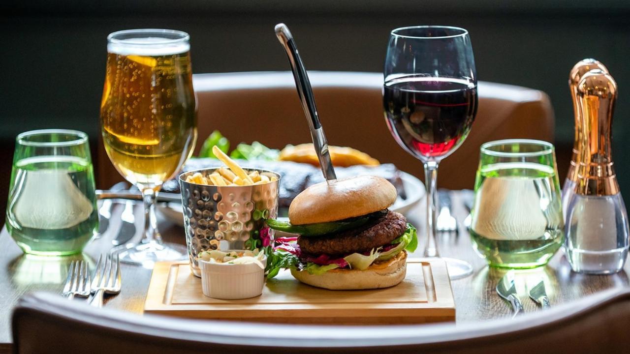 The Chequers Hotel Newbury  Eksteriør billede
