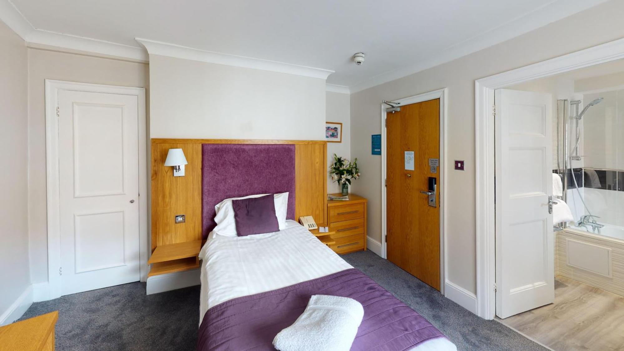 The Chequers Hotel Newbury  Eksteriør billede
