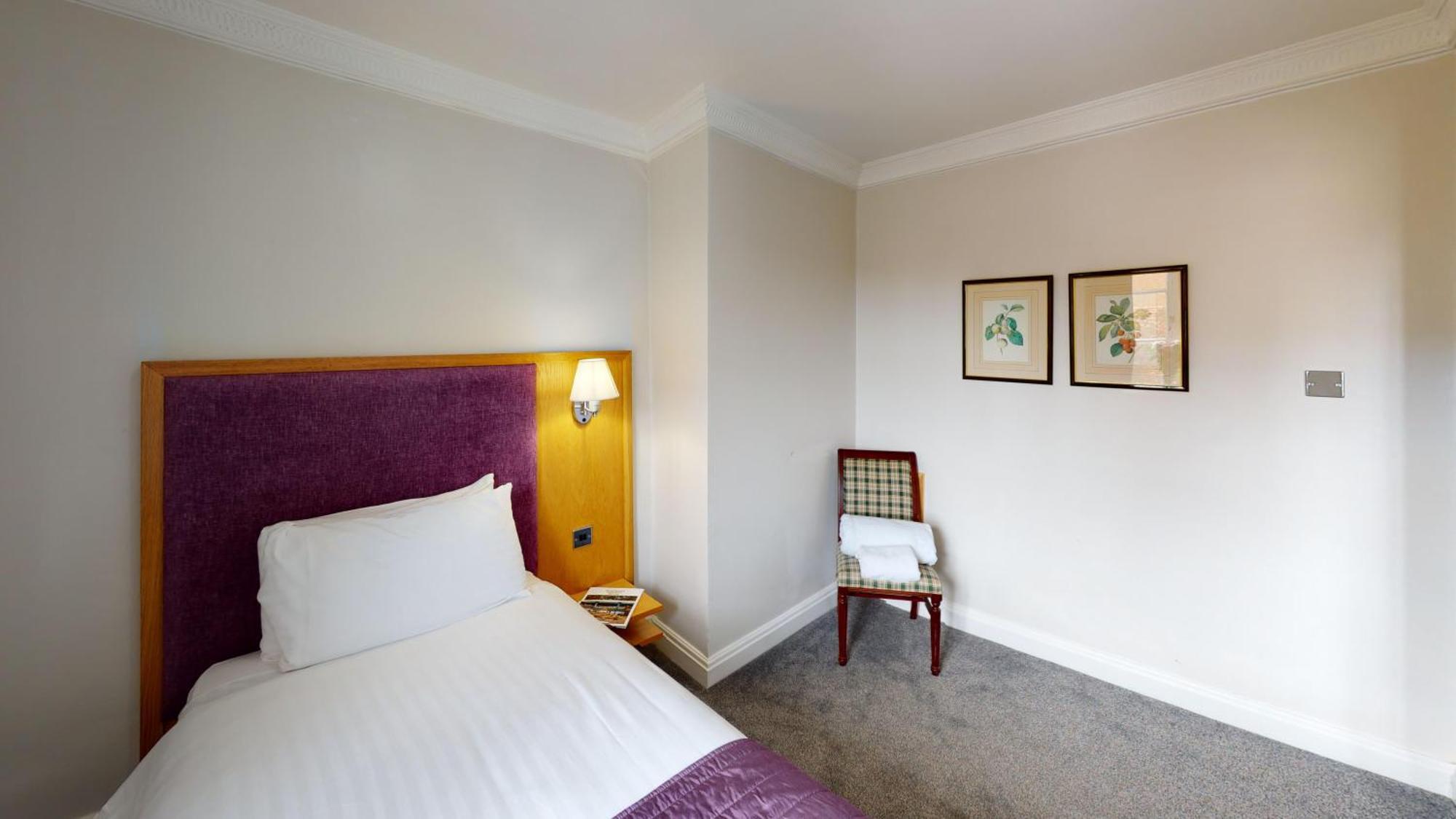 The Chequers Hotel Newbury  Eksteriør billede